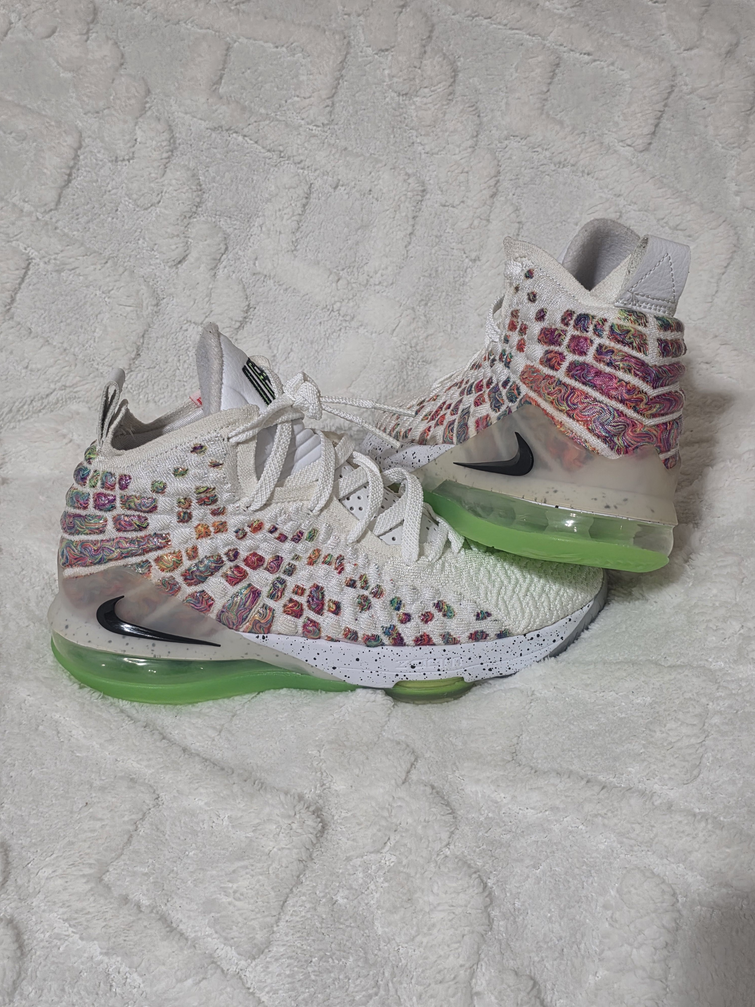 Lebron 17